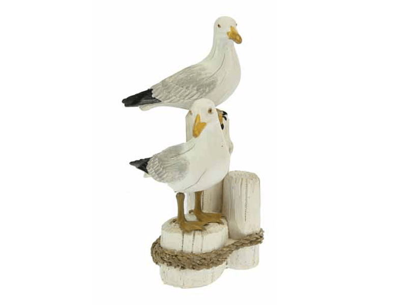 Two gulls on posts 17cm