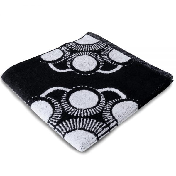 Hand and kitchen towel Zeeland button black/white